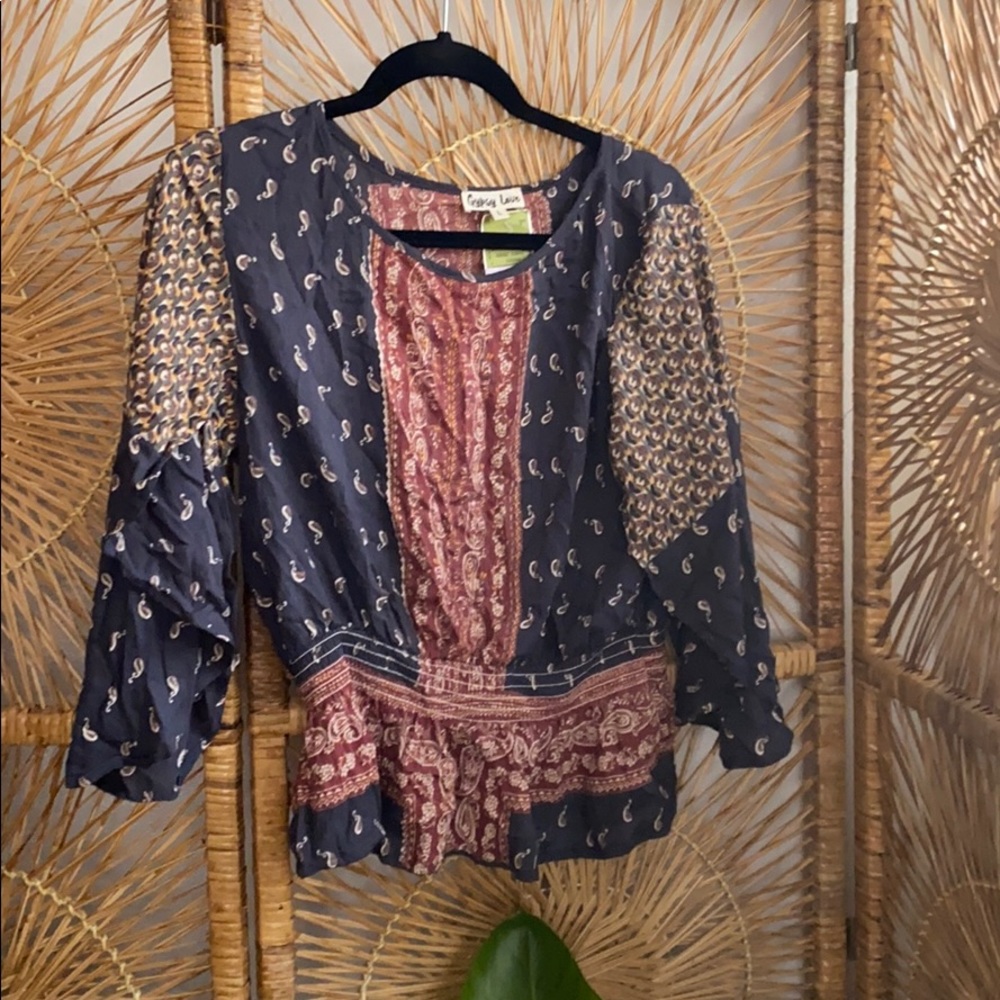 Boho cropped long sleeve top